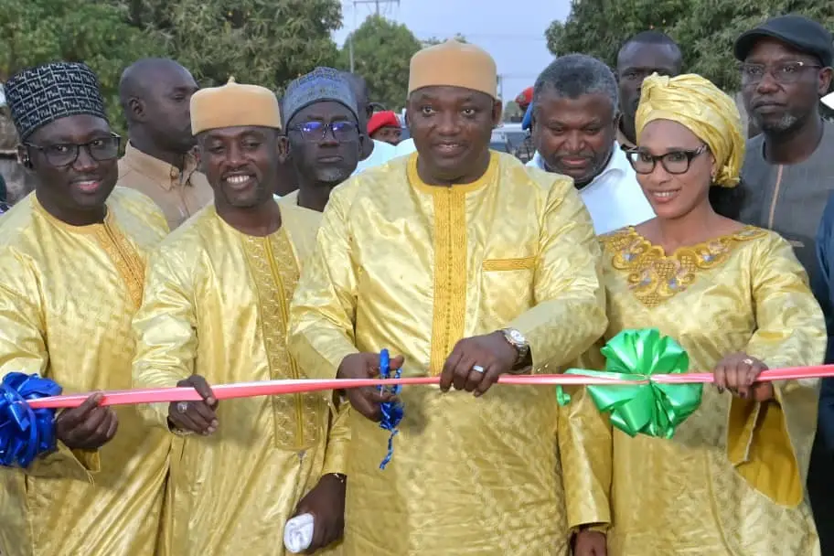 Barrow Inaugurates Kiang West Roads Project